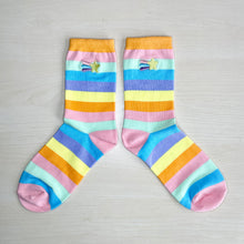 Load image into Gallery viewer, Shooting Star Rainbow socks