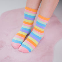 Load image into Gallery viewer, Shooting Star Rainbow socks