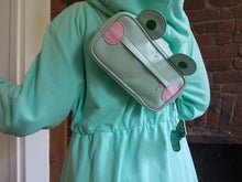Load image into Gallery viewer, Frog Fanny Pack