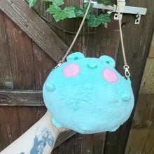 Load image into Gallery viewer, Chonky Froggy Purse
