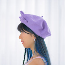 Load image into Gallery viewer, Batty Beret
