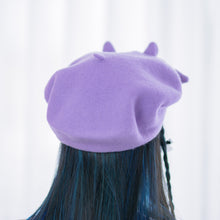 Load image into Gallery viewer, Batty Beret
