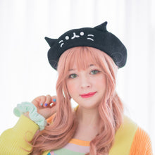 Load image into Gallery viewer, Black Kitty Beret
