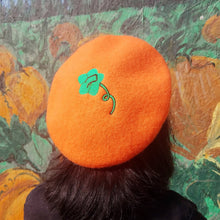Load image into Gallery viewer, Anxious Pumpkin Beret

